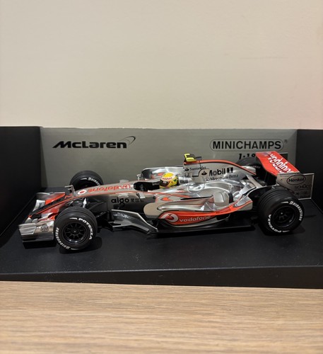 Minichamps mclaren mp4 22 - mclaren, mp4-22